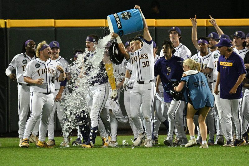 LSU vs. Arkansas baseball: Highlights from Tigers’ walk-off win