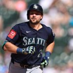 Mariners slugger launches 30th homer to break another MLB record
