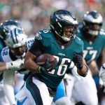 How Saquon Barkley can make history even if he doesn’t get 2,000 yards