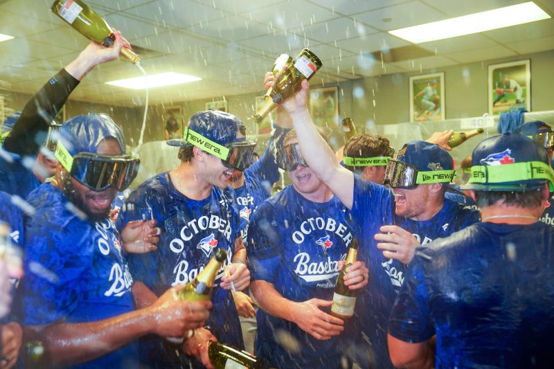 Which teams are in MLB playoffs? Listing clinched postseason spots.